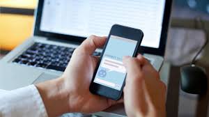 Instant messaging communication Education