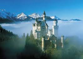 Neuschwanstein castle landscape introduction