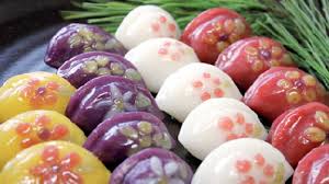 Mid-Autumn moon cakes in Korea