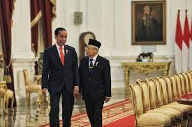 "Indonesia's Future Outlook: More Corruption as Jokowi Steps Down"
