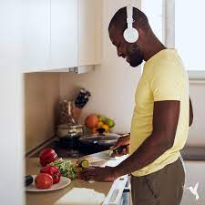 The relationship between food and music in modern times