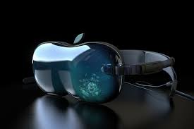 Through the Looking Glass: Exploring Apple Vision Pro, Immersive 3D Glasses, and the Future of Visual Technology