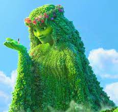 Te Fiti Image Description (The image is a green figure holding Moana and Maui in his one hand)