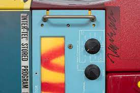 Im tired of motherfuckers in school tellin me, always in the barbershop, Chief Keef aint bout this, Chief Keef aint bout that