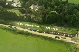 The Welcome to Luton 2022 Prank at Gatwick (We Chat to the famous YouTuber who did that and we also get him to put Welcome to Gatwick at Luton