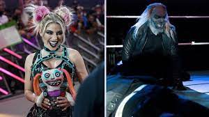 Alexa bliss has returned along side with the Wyatt family returning